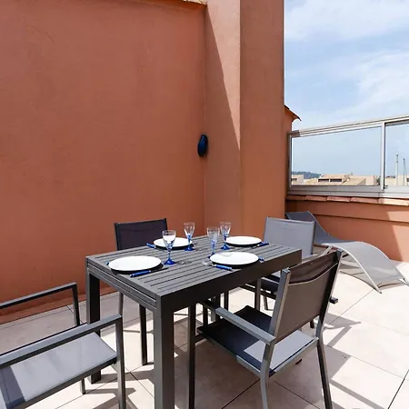 Duplex Lumineux A Avec Parking, Proche Et Port - Fr-1-409a-11 * جرْويسا